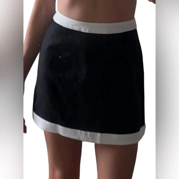 NEW REFORMATION Mini Skirt High Waist 100% Linen Black w White Trim Sz 4 Luxury - Picture 4 of 11